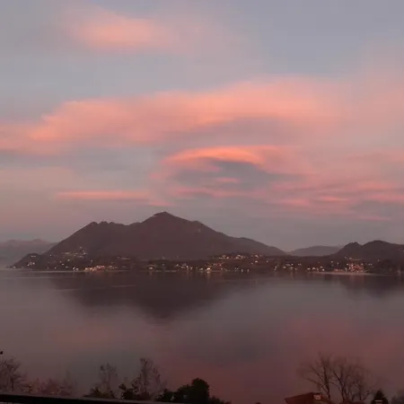 Lago Blu Apartment Stresa