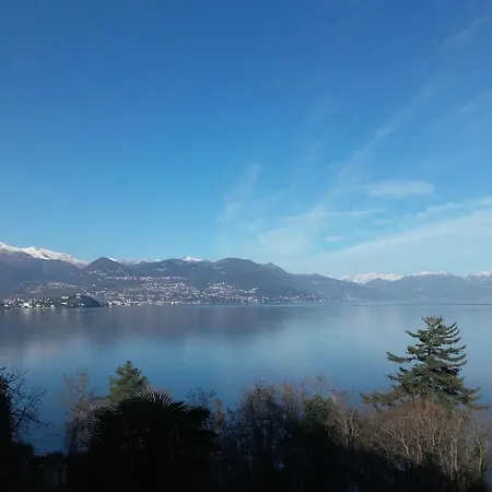 Lago Blu Apartment Stresa
